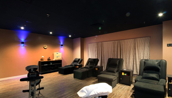 Feet massage room